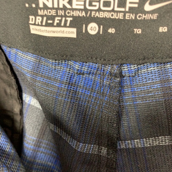 Nike Golf DRI FIT Mens  Elegant Blue Plaid Shorts Size 40 - Picture 11 of 14